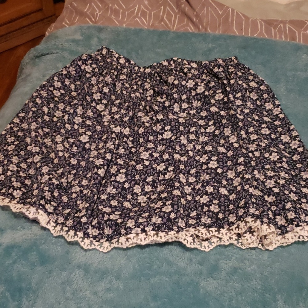 Girls floral skirt